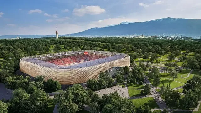 Системата на ЦСКА блокира, "червените" успокояват феновете