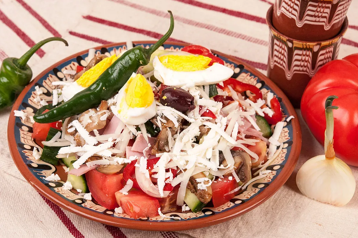 Три наши салати в топ 10 на света, бихме италианската "Капрезе"