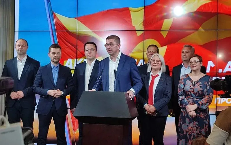 ВМРО-ДПМНЕ на косъм от пълно мнозинство, ще управлява Македония