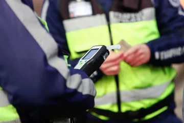 Тираджия счупи дрегера! Катаджии го спипаха