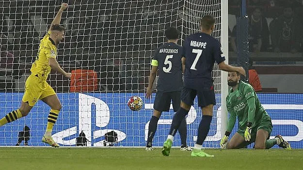 Жесток удар за Мбапе и ПСЖ! Дортмунд отива на "Уембли"