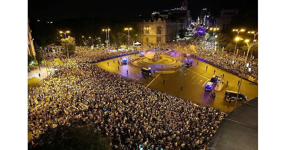 След историческата титла за Реал! Мадрид не спа, Анчелоти дръпна юздите