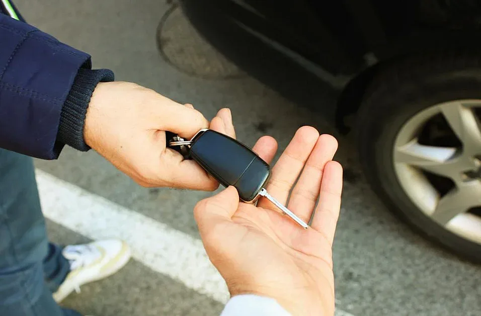 Продаваме колата и имота по нови правила