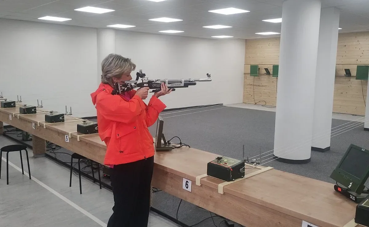 Весела Лечева представя българската кандидатура за европейско първенство по стрелба