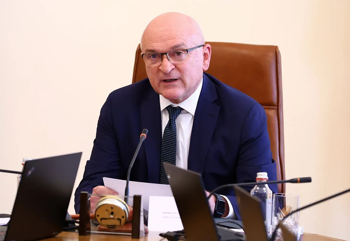 Светкавична развръзка! Главчев отмени решението за болницата