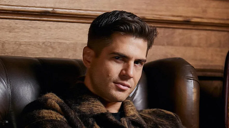 Кой спаси Иво Аръков от пожар в Карадере