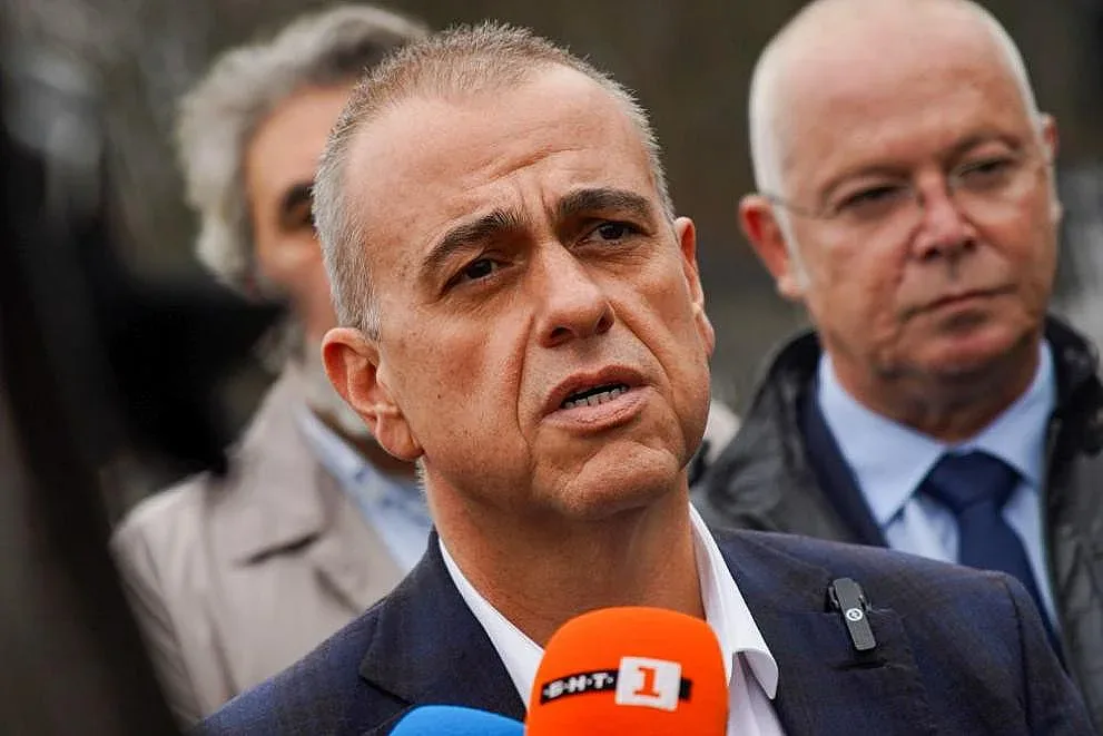 Директорът на "Гробищни паркове" реши! Подава ли оставка