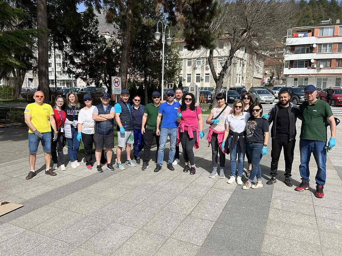 Ежегодното почистване на река Девинска завърши успешно