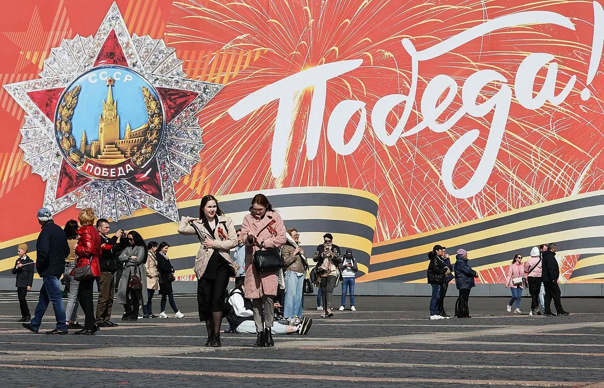 Голям удар по руснаците! Ограничават честването на най-важния празник