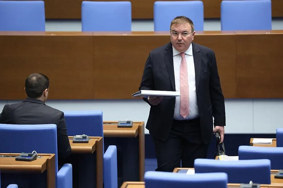 Парламентът с ключов ход за здравеопазването