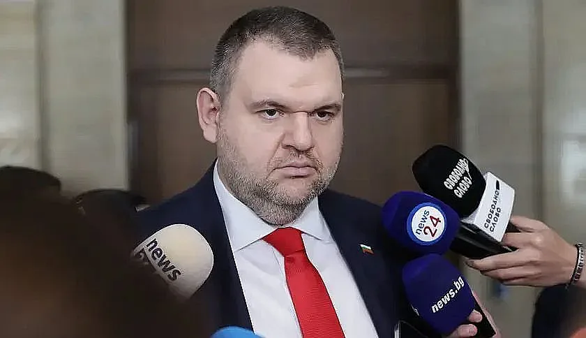 Остра критика от Пеевски! Сряза Радев и ПП-ДБ за служебния кабинет