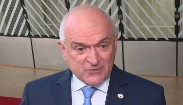 Извънредно от Главчев! Прати послание на Радев през медиите