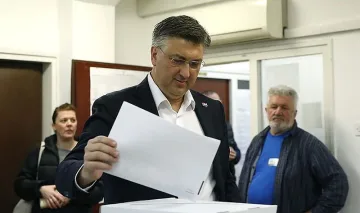 Управляващите в Хърватия спечелиха изборите, преговарят за коалиция