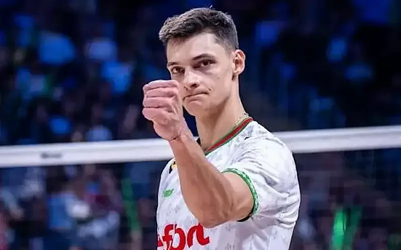 Алекс разкри първите думи на баща си ОБНОВЕНА