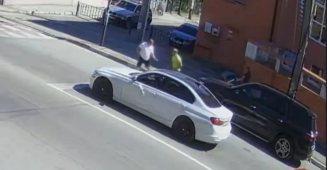 Потрошиха от бой сина на известен бизнесмен, вкараха го в Пирогов