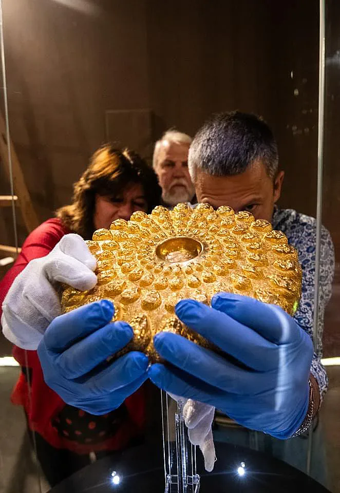 На този ден преди 12 години Панагюрското златно съкровище се завърна у дома