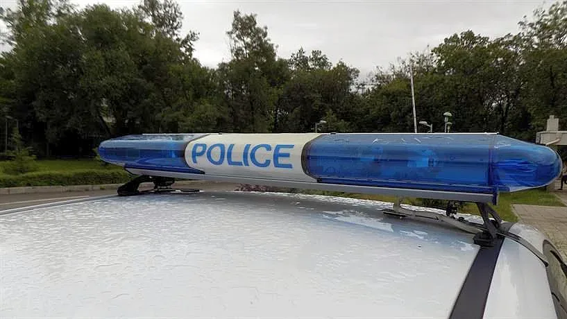 Дилъри на дрога се пробваха чрез куриерска фирма