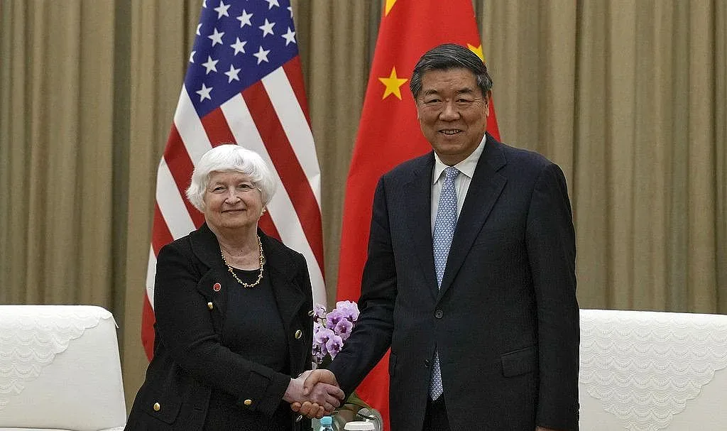 Обрат в Китай! Отлив на банките от руски клиенти и бизнес