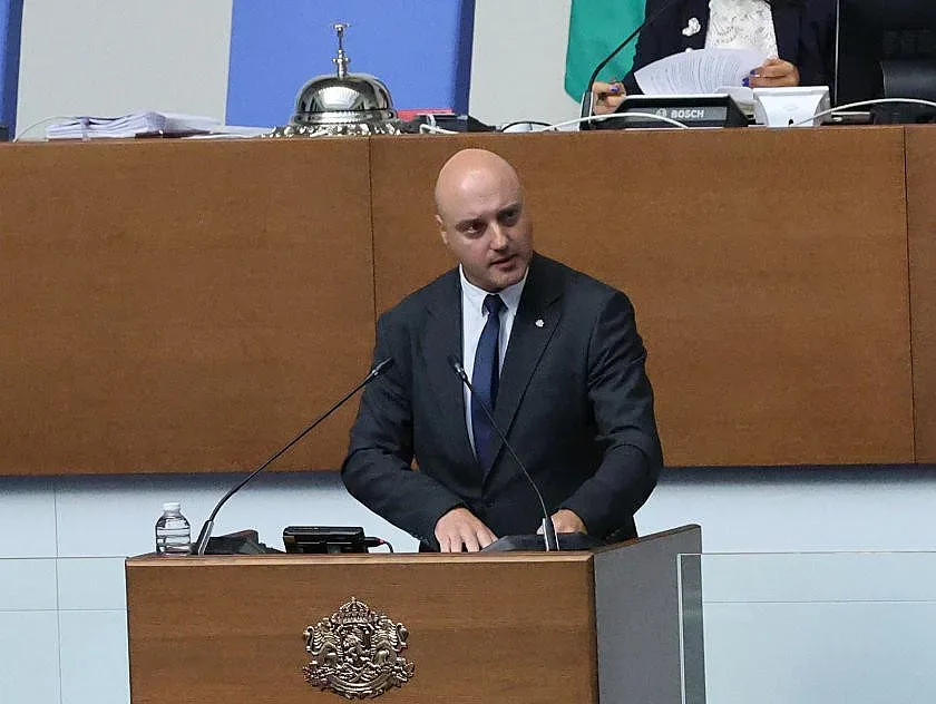 Бивш министър от ПП-ДБ посочи защо отиваме на предсрочни избори