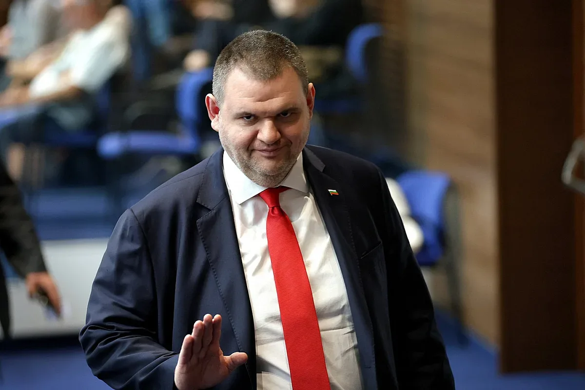 Пеевски поздрави мюсюлманите за Рамазан Байрам!