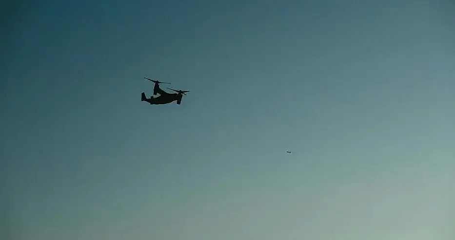 Дрон кръжи над газовото находище. Какво се случва