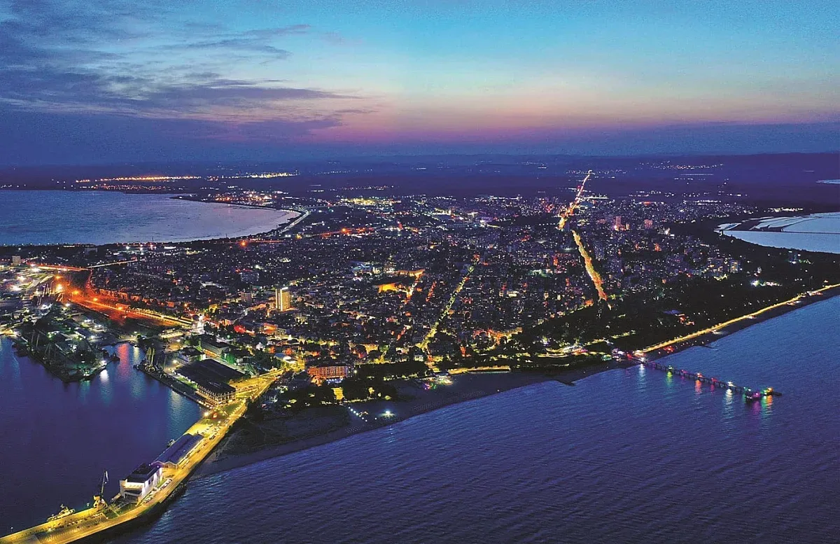 Днес започва обновление на осветлението в „Сарафово“ и „Крайморие“