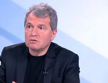 Тошко Йорданов отправи горещ въпрос към Денков, бесен на Петков