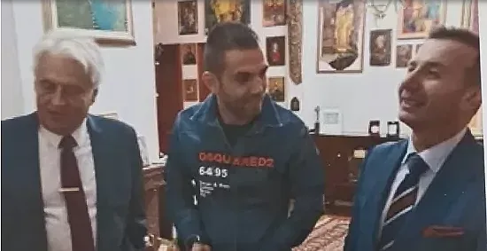 Ето ги скандалните снимки на Живко Коцев, Бойко Рашков и хората на Паскал (СНИМКИ)