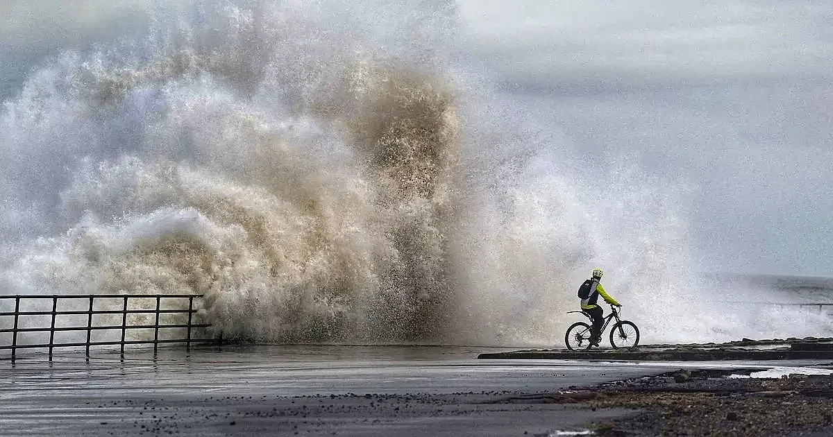 Невиждана буря. Десетки полети отменени