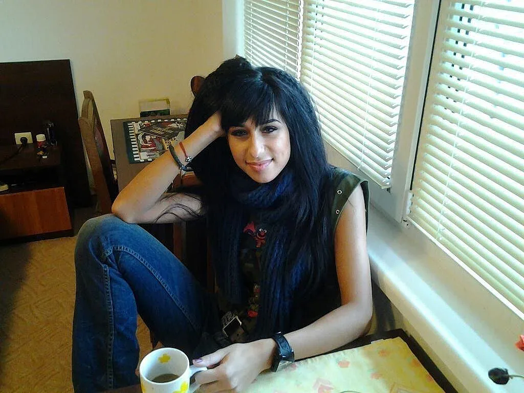 Тя участва в "Ергенът 3", познахте ли я? Историята на една от фаворитките на Алек (СНИМКИ)