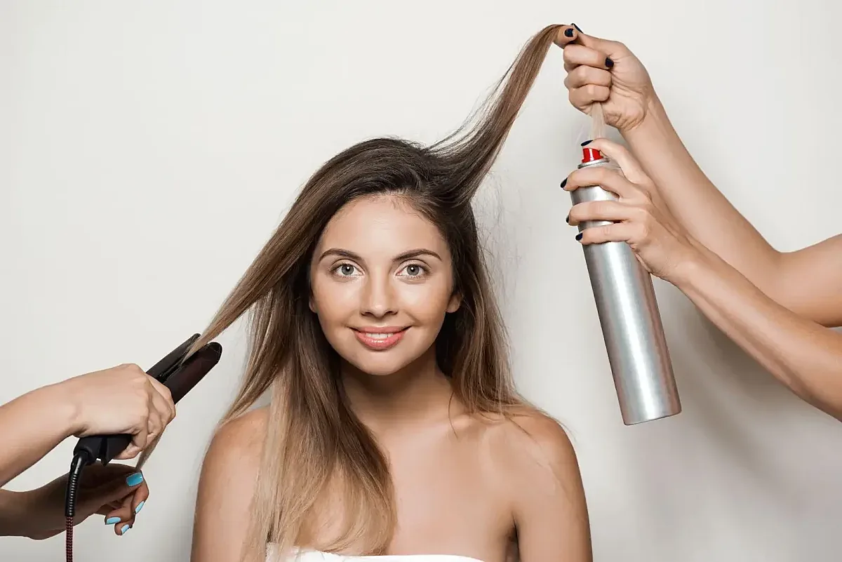 Как да предпазим косата си от топлинна обработка и да я поддържаме здрава