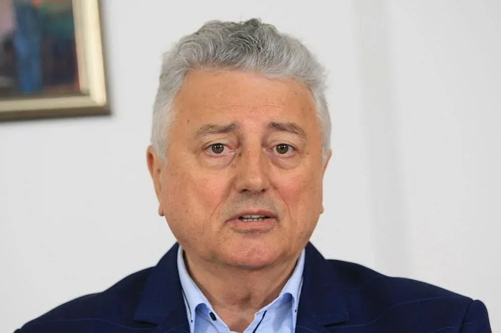 БСП извади червен ветеран в борбата за евродепутати