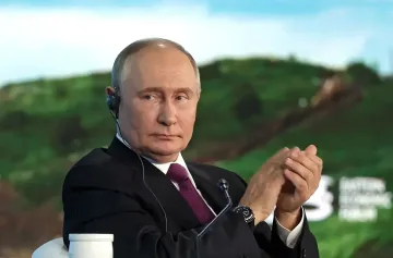 Стана ясно защо рано е тръгнал Путин. Неочаквана визита