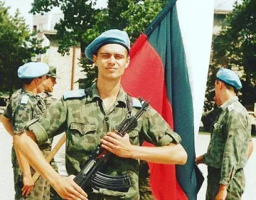 Познахте ли го? Днес е скандален политик