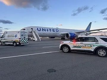 Ужас на борда! Самолет се приземи аварийно