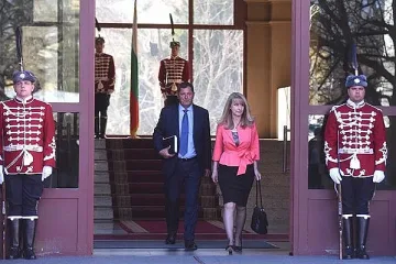 Кандидат за премиер: Голям е този товар. Жена ми не спи от месец