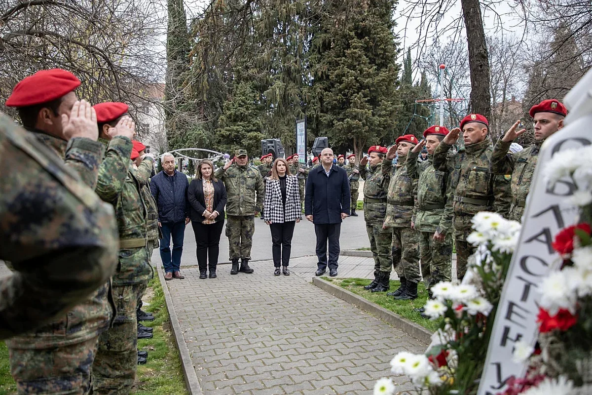 Десетки старозагорци се преклониха пред подвига на героите извоювали битката край Одрин
