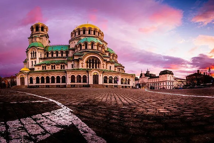 Революция в София. Започва най-голямата промяна