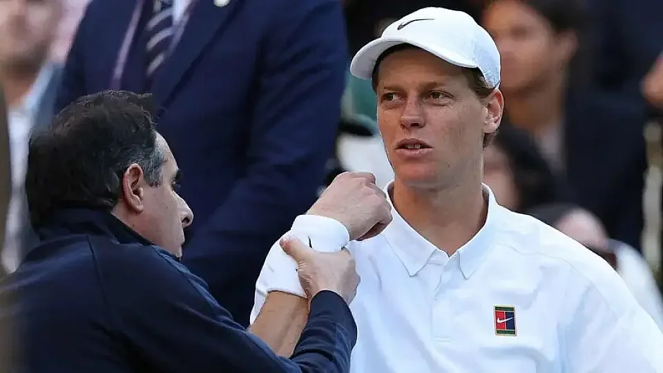 Яник Синер се нареди до Джокович и Федерер