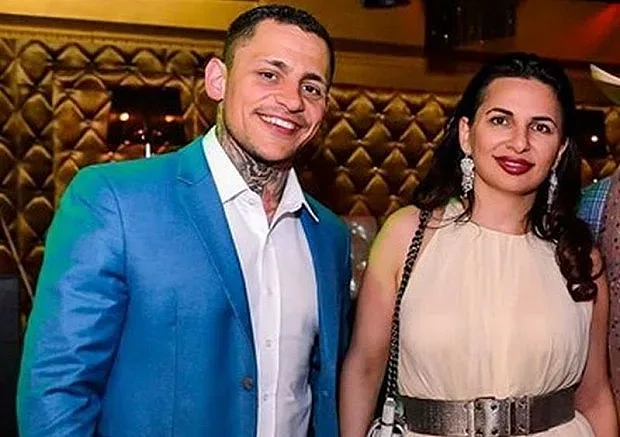 Скандална звезда подлуди Биг Брадър! Колко им поиска