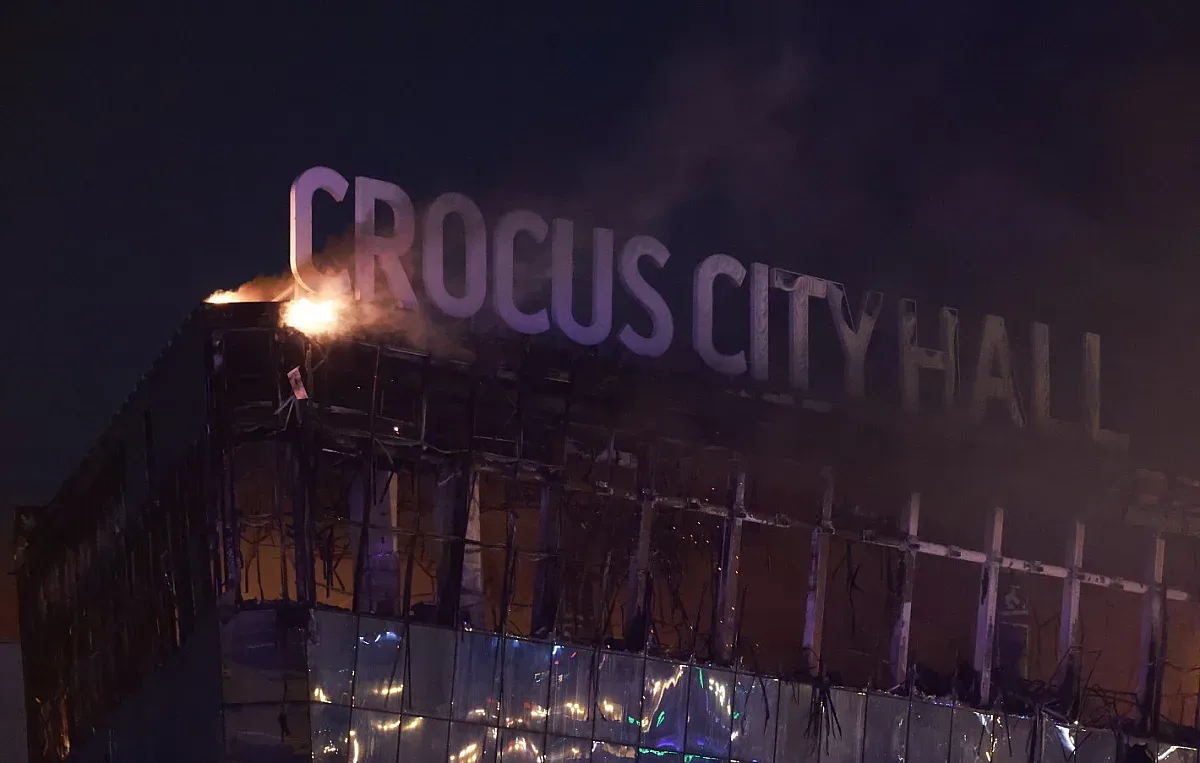 Расте броят на жертвите в Москва, терористите се измъкнали