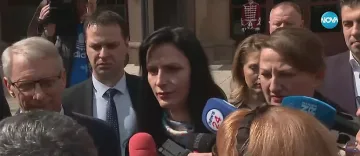 14 ч. - Земетресение в парламента. Ултиматум и инфарктни преговори