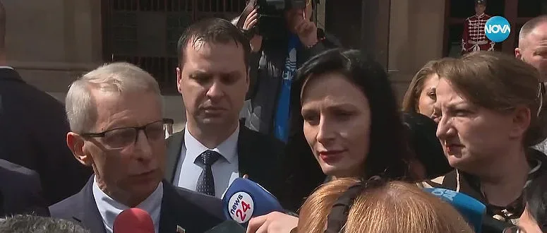 Още 24 часа инфарктни преговори. Нова бомба от Денков