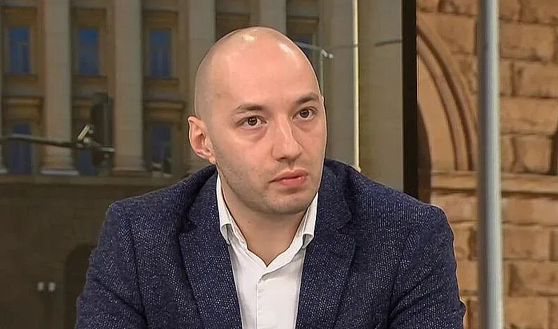 Политолог видя ходовете на ГЕРБ и каза докъде може да стигнат