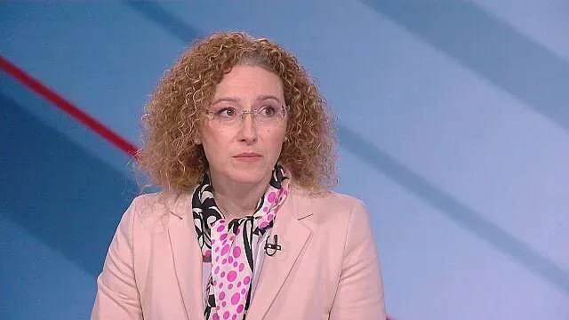 Министърка издаде. Ще има ли увеличение на минималната заплата