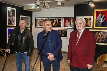 Божидар Марков: Актьорите флиртуват  с фотографа