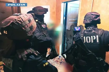 Мощен удар по сицилианската мафия, десетки са арестувани
