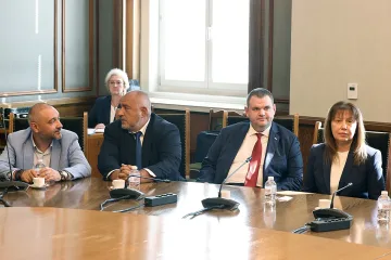 Пеевски и Борисов предлагат радикални мерки по мигрантския въпрос