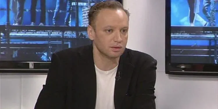 Министър с най-чаканата новина. Махна приятел на веселия Наско