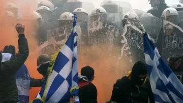 В Атина става лошо! Увеличават ли се ранените